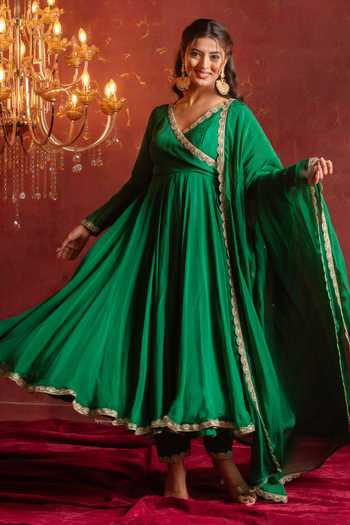 Shop Pomcha Jaipur Green Organza V-neck, Yes Gota Patti Angarkha Set Shop_Pomcha Jaipur_Green Organza V-neck, Yes Gota Patti Angarkha Set