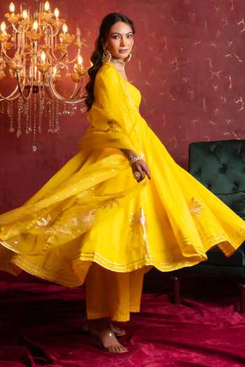 Buy Pomcha Jaipur Yellow Organza Square Neck Gota Patti Anarkali Set Buy_Pomcha Jaipur_Yellow Organza Square Neck Gota Patti Anarkali Set
