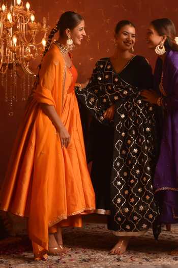 Buy_Pomcha Jaipur_Orange Taffeta, Organza Round Neck Gota Patti Work Anarkali Set _Online_at_Aza_Fashions
