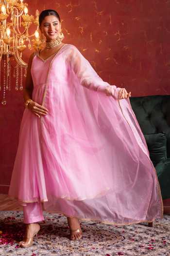 Buy_Pomcha Jaipur_Pink Organza Sweetheart Neck Gota Patti Anarkali Set 