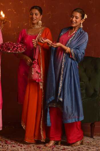 Shop_Pomcha Jaipur_Pink Silk V-neck, Yes Dabka Zardozi Embroidered Kurta Set _Online_at_Aza_Fashions