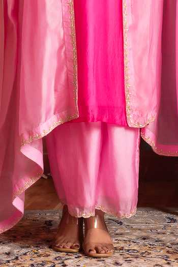 Buy Pomcha Jaipur Pink Silk V-neck, Yes Zardozi Work Straight Kurta Set Online at Aza Fashions Buy_Pomcha Jaipur_Pink Silk V-neck, Yes Zardozi Work Straight Kurta Set _Online_at_Aza_Fashions
