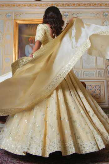 Buy Pomcha Jaipur Gold Silk Sweetheart Neck Mehfil Sunehri Gota Patti Karigari Lehenga Set Online at Aza Fashions Buy_Pomcha Jaipur_Gold Silk Sweetheart Neck Mehfil Sunehri Gota Patti Karigari Lehenga Set _Online_at_Aza_Fashions