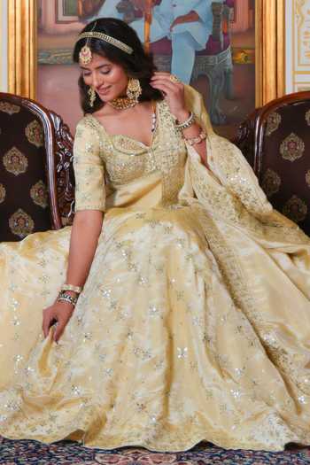 Buy Pomcha Jaipur Gold Silk Sweetheart Neck Mehfil Sunehri Gota Patti Karigari Lehenga Set Buy_Pomcha Jaipur_Gold Silk Sweetheart Neck Mehfil Sunehri Gota Patti Karigari Lehenga Set