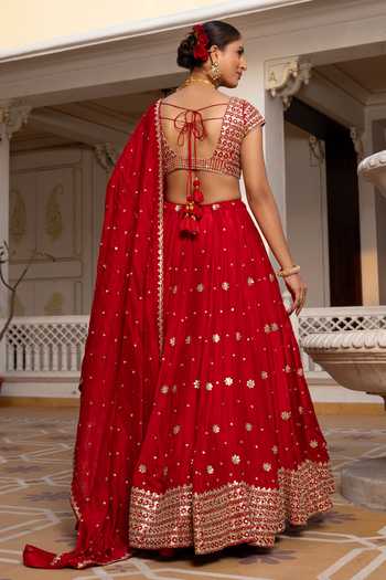 Pomcha Jaipur Mehfil Gul E Laal Gota Patti Work Lehenga Set 