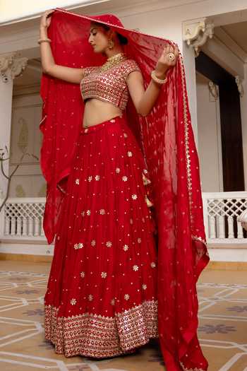 Shop Pomcha Jaipur Red Silk Sweetheart Neck Mehfil Gul E Laal Gota Patti Work Lehenga Set Online at Aza Fashions Shop_Pomcha Jaipur_Red Silk Sweetheart Neck Mehfil Gul E Laal Gota Patti Work Lehenga Set _Online_at_Aza_Fashions