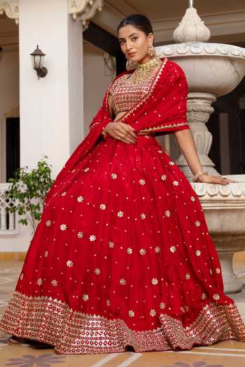 Pomcha Jaipur Red Silk Sweetheart Neck Mehfil Gul E Laal Gota Patti Work Lehenga Set at Aza Fashions Pomcha Jaipur_Red Silk Sweetheart Neck Mehfil Gul E Laal Gota Patti Work Lehenga Set _at_Aza_Fashions
