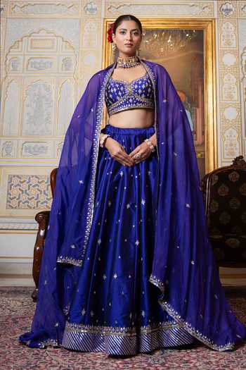 Shop Pomcha Jaipur Purple Taffeta, Organza Sweetheart Neck Mehfil Jamuni Zari Hand Work Lehenga Set Online at Aza Fashions Shop_Pomcha Jaipur_Purple Taffeta, Organza Sweetheart Neck Mehfil Jamuni Zari Hand Work Lehenga Set _Online_at_Aza_Fashions