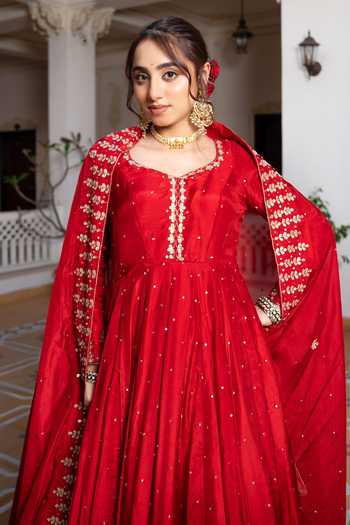 Buy Pomcha Jaipur Red Silk Sweetheart Neck Mehfil Surkh E Laal Gota Patti Work Anarkali Set Online at Aza Fashions Buy_Pomcha Jaipur_Red Silk Sweetheart Neck Mehfil Surkh E Laal Gota Patti Work Anarkali Set _Online_at_Aza_Fashions