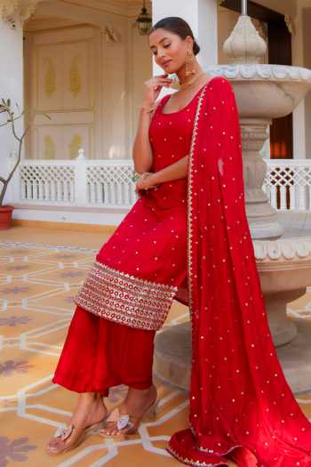 Shop_Pomcha Jaipur_Red Silk Round Neck Mehfil Lal Rang Gotta Patti Handwork Kurta Set 