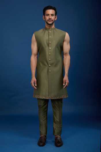 Arihant Rai Sinha_Green Silk Embroidery, Zari Butti Sherwani Set _Online_at_Aza_Fashions