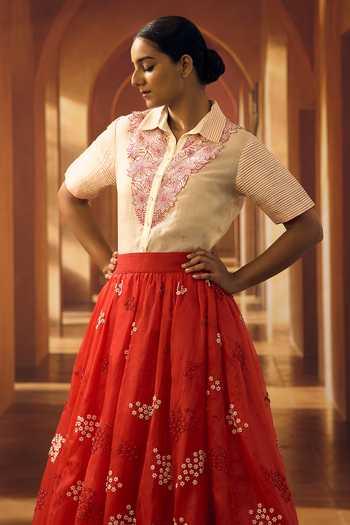 Shop Vivek Karunakaran Cream Organza Collared Neck Floral Embroidered Shirt And Skirt Set Online at Aza Fashions Shop_Vivek Karunakaran_Cream Organza Collared Neck Floral Embroidered Shirt And Skirt Set _Online_at_Aza_Fashions