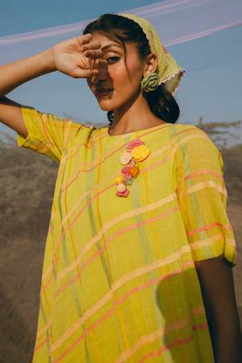 Buy_Nimbu Mirchi_Green Cotton, Linen Round Neck Aam Panna Checkered Pattern Dress _Online_at_Aza_Fashions