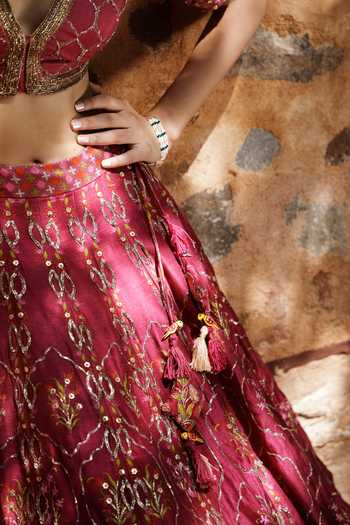 Shop HOUSE OF TA-YA Pink Silk, Viscose V-neck Hand Embroidered Lehenga Set Online at Aza Fashions Shop_HOUSE OF TA-YA_Pink Silk, Viscose V-neck Hand Embroidered Lehenga Set _Online_at_Aza_Fashions