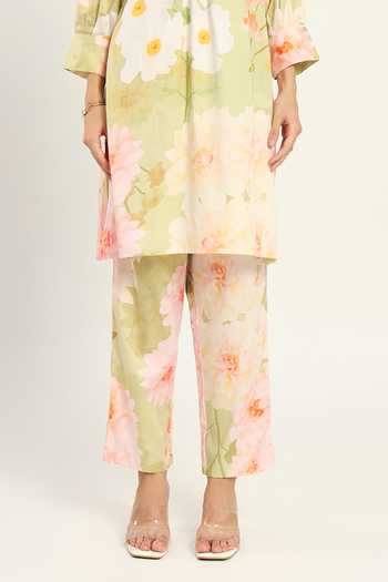 Ruhr India Green Cotton V-neck, Yes Printed Kurta And Pant Set Online at Aza Fashions Ruhr India_Green Cotton V-neck, Yes Printed Kurta And Pant Set _Online_at_Aza_Fashions