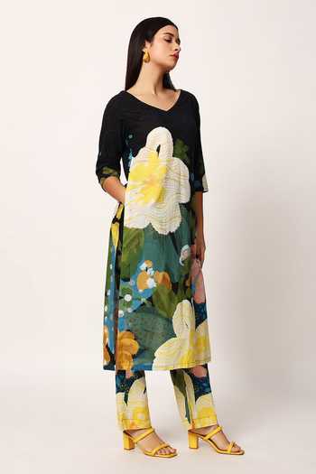Buy Ruhr India Multi Color Cotton V-neck Kosumosu Printed Kurta And Pant Set Online at Aza Fashions Buy_Ruhr India_Multi Color Cotton V-neck Kosumosu Printed Kurta And Pant Set _Online_at_Aza_Fashions