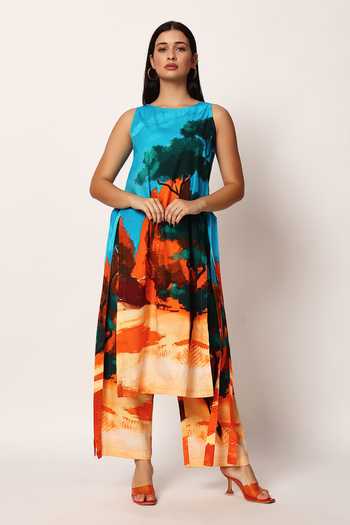 Ruhr India Abyss A-Line Printed Kurta & Pant Set 