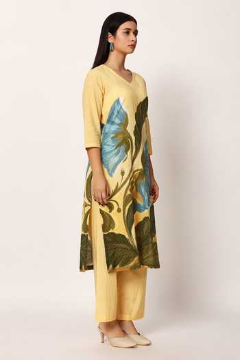 Shop_Ruhr India_Yellow Cotton V-neck Zwaan Print Kurta And Pant Set _Online_at_Aza_Fashions