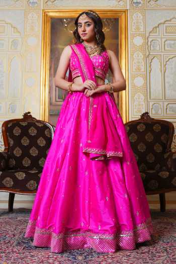 Pomcha Jaipur Mehfil Zari Hand Embroidered Lehenga Set 