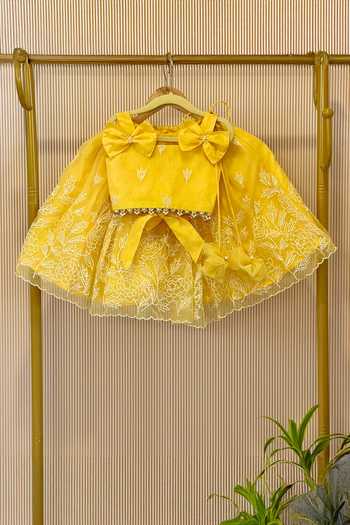 Buy_Rage Attire-Sweta Saria_Yellow Silk, Organza Grace In Every Thread Work Lehenga And Blouse Set _Online_at_Aza_Fashions