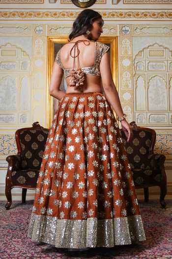 Pomcha Jaipur Mehfil Sunehri Shisha Hand Work Lehenga Set 