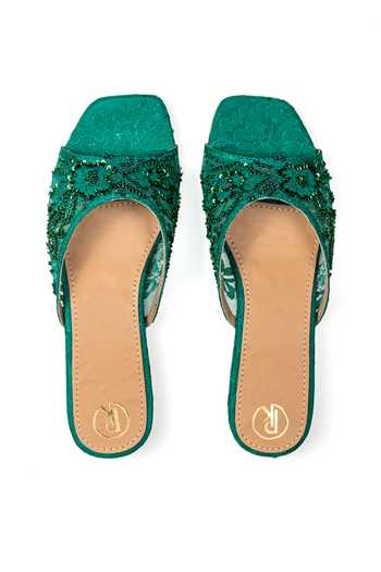 PREET KAUR Emera Embroidered Flats 