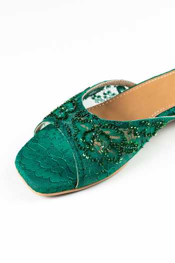 Buy_PREET KAUR_Emerald Green Embroidered Flats _Online_at_Aza_Fashions
