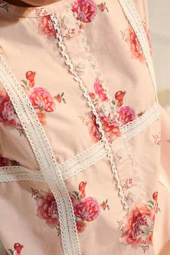Sage Saga_Pink Lace Embroidery Ruhi Floral Pattern Kurta_Online_at_Aza_Fashions