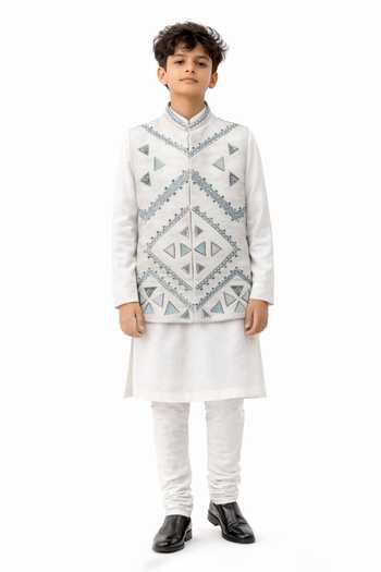 PAARSH Vajra Embroidered Nehru Jacket & Kurta Set 
