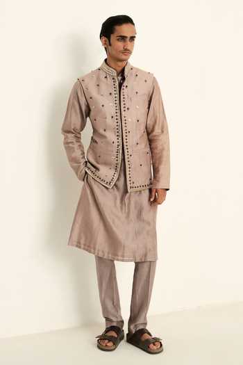 Mahima Mahajan Ahad Hand Embroidered Bundi & Kurta Set 