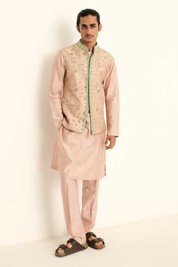 Mahima Mahajan Ameer Hand Embroidered Bundi & Kurta Set 