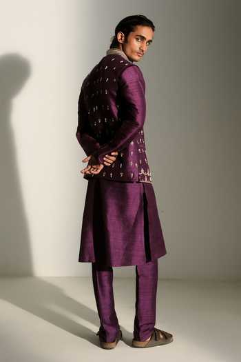 Mahima Mahajan Daanish Hand Embroidered Bundi & Kurta Set
