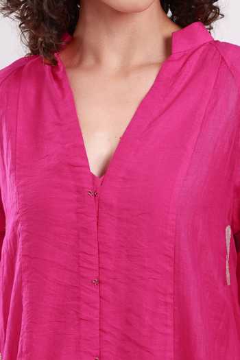 Kyra By Bhavna Fuchsia Chanderi V-neck Vera Kurta And Pant Set at Aza Fashions Kyra By Bhavna_Fuchsia Chanderi V-neck Vera Kurta And Pant Set _at_Aza_Fashions