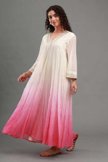 Kyra By Bhavna_Pink Chanderi V-neck Ayra Ombre Anarkali Set _at_Aza_Fashions