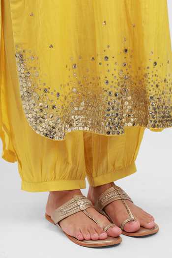 Shop Kyra By Bhavna Yellow Chanderi V-neck Hiba Kurta And Salwar Set Online at Aza Fashions Shop_Kyra By Bhavna_Yellow Chanderi V-neck Hiba Kurta And Salwar Set _Online_at_Aza_Fashions