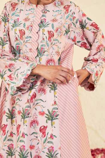 Sage Saga Pink Embroidery, Mahgul Printed Kalidar Kurta Online at Aza Fashions Sage Saga_Pink Embroidery, Mahgul Printed Kalidar Kurta_Online_at_Aza_Fashions