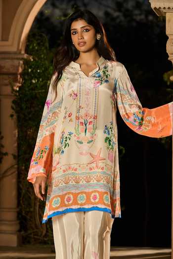 Buy RINESSA Ivory Crepe Mandarin Collar, Yes Life Print Kurta And Pant Co-ord Set Online at Aza Fashions Buy_RINESSA_Ivory Crepe Mandarin Collar, Yes Life Print Kurta And Pant Co-ord Set _Online_at_Aza_Fashions