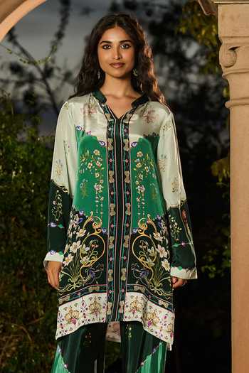Buy RINESSA Emerald Green Crepe Mandarin Silky Art Nouveau Print Kurta And Pant Co-ord Set Online at Aza Fashions Buy_RINESSA_Emerald Green Crepe Mandarin Silky Art Nouveau Print Kurta And Pant Co-ord Set _Online_at_Aza_Fashions