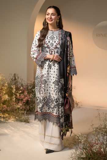 RINESSA White Cotton, Silk Round Neck Noir Et Blanc Printed Kurta at Aza Fashions RINESSA_White Cotton, Silk Round Neck Noir Et Blanc Printed Kurta _at_Aza_Fashions