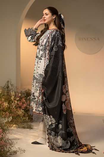 Buy RINESSA White Cotton, Silk Round Neck Noir Et Blanc Printed Kurta Buy_RINESSA_White Cotton, Silk Round Neck Noir Et Blanc Printed Kurta
