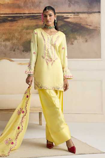 RINESSA Lelah Thread & Sequin Work Kurta Farshi Salwar Set 