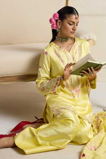 Shop RINESSA Yellow Organza, Bemberg, Lelah Thread And Sequin Work Kurta Farshi Salwar Set Online at Aza Fashions Shop_RINESSA_Yellow Organza, Bemberg, Lelah Thread And Sequin Work Kurta Farshi Salwar Set _Online_at_Aza_Fashions