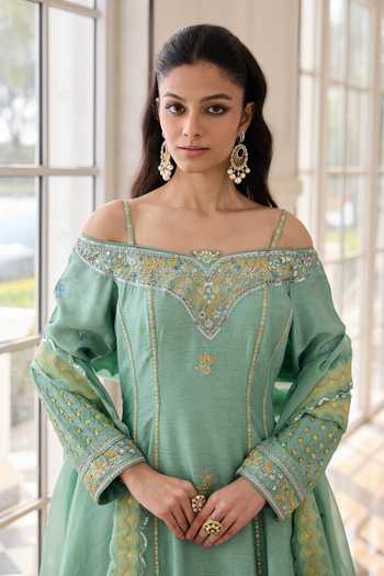 Shop RINESSA Green Silk, Cotton, Dupion, Shantoon Off Anarkali With Scallop Dupatta Online at Aza Fashions Shop_RINESSA_Green Silk, Cotton, Dupion, Shantoon Off Anarkali With Scallop Dupatta _Online_at_Aza_Fashions