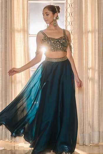 RINESSA_Green Organza, Shantoon Sweetheart Neck Hand Embroidered Blouse Lehenga Set _at_Aza_Fashions