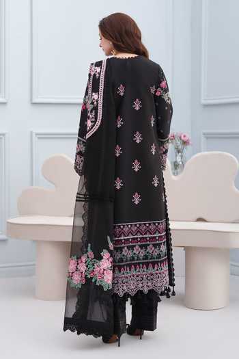 RINESSA Black Tribal Embroidered Kurta Set 