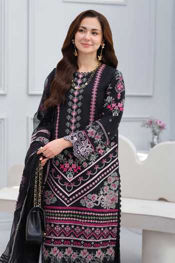 Buy_RINESSA_Black Cotton, Organza Round Neck Tribal Embroidered Kurta Set 