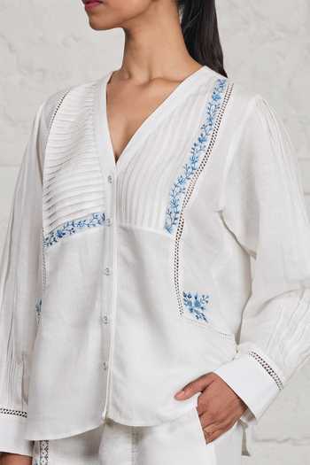 Buy_Sue Mue_White Linen V-neck Halo Embroidered Top And Pant Set 