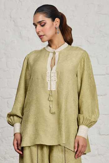 Sue Mue Green Silk Keyhole Neck Jane Crushed Pure Top And Pant Set Online at Aza Fashions Sue Mue_Green Silk Keyhole Neck Jane Crushed Pure Top And Pant Set _Online_at_Aza_Fashions