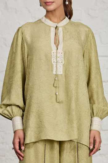 Buy Sue Mue Green Silk Keyhole Neck Jane Crushed Pure Top And Pant Set Online at Aza Fashions Buy_Sue Mue_Green Silk Keyhole Neck Jane Crushed Pure Top And Pant Set _Online_at_Aza_Fashions