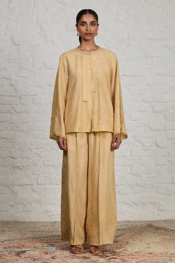 Buy_Sue Mue_Yellow Silk Round Neck Liora Crushed Pure Top And Pant Set 